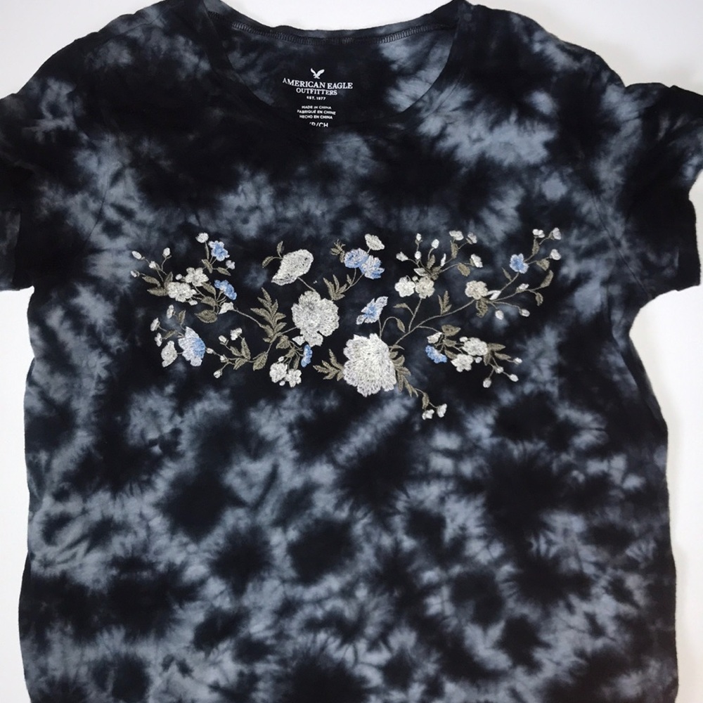 American Eagle Crop Top
